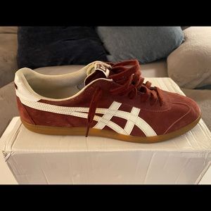 Onitsuka Tiger by ASICS Red Suede Gum Shoes D3B2L